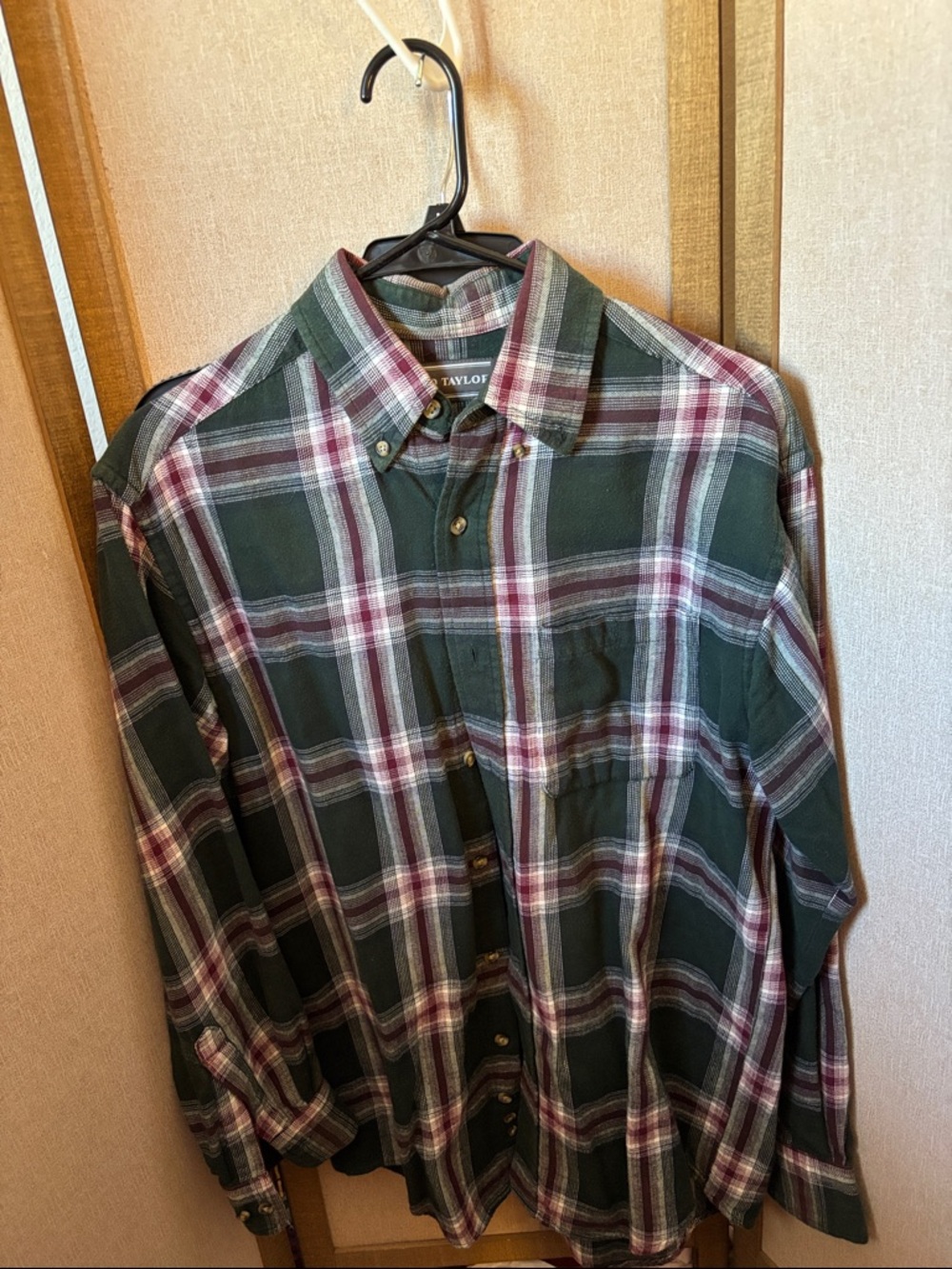 David Taylor Men's Green Plaid Button-Down Shirt Lightweight Flannel Small